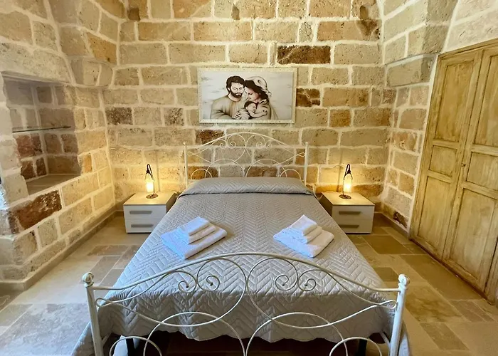 Overseas Pool Villa Monopoli