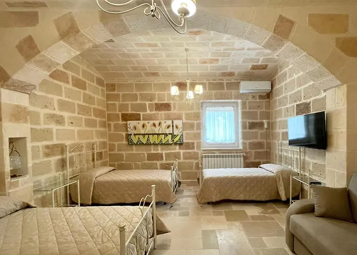 Overseas Pool * Monopoli