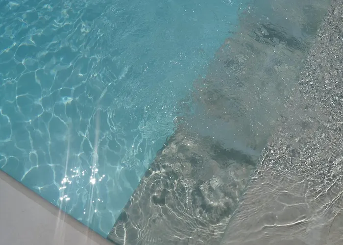 Overseas Pool Villa *