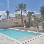 Overseas Pool Монополи