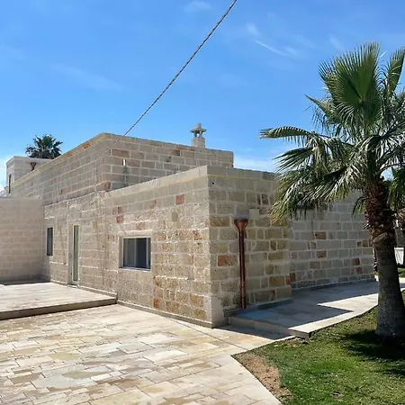 Overseas Pool Villa *