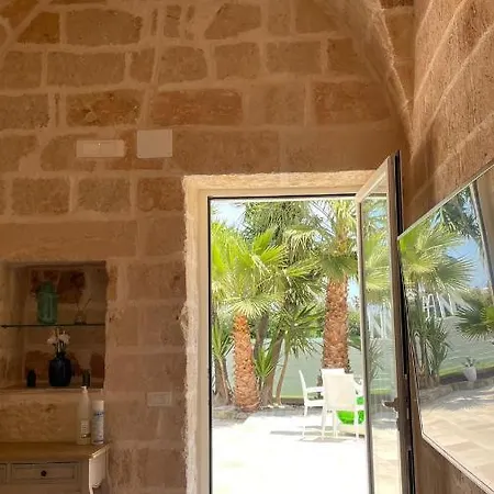 Overseas Pool Villa Monopoli