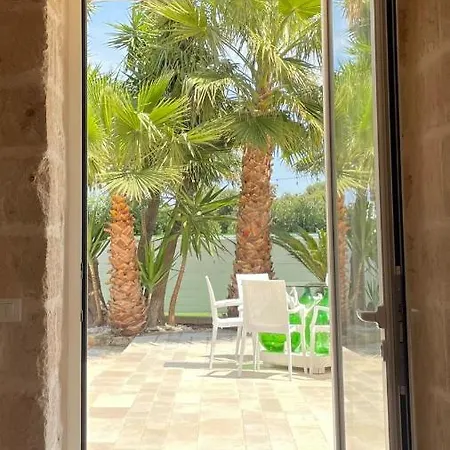 Overseas Pool Villa Monopoli