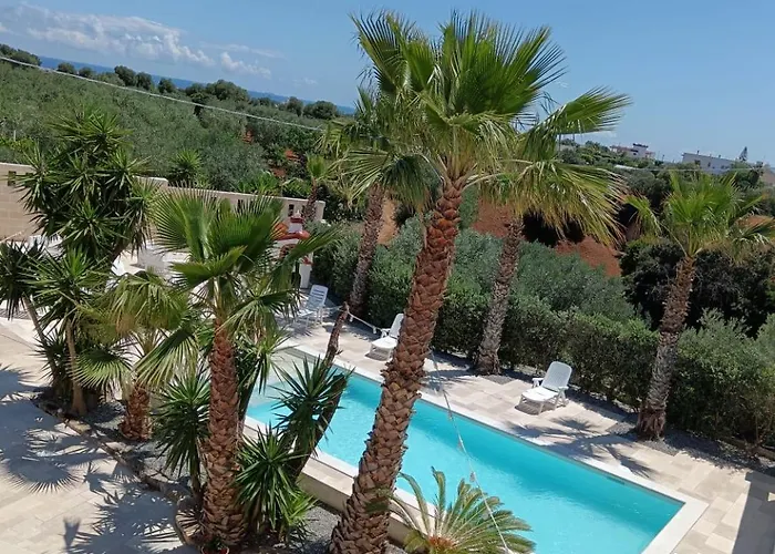 וילה Overseas Pool מונופולי