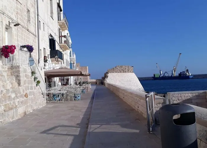 Overseas Pool וילה